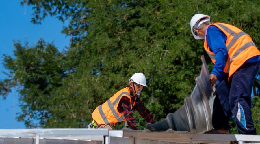 Roof maintenance in Montague, TX